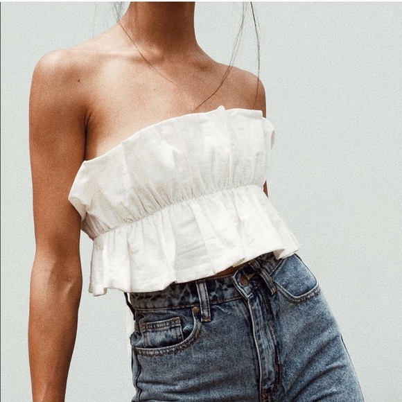 Princess Polly Tops - Princess Polly strapless top